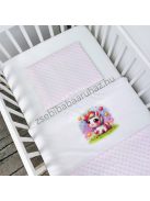 Deluxe Baby 3 részes babaágynemű garnitúra - takaró + párna + fonott rácsvédő - világos rózsaszín - unikornis csillagokkal I.