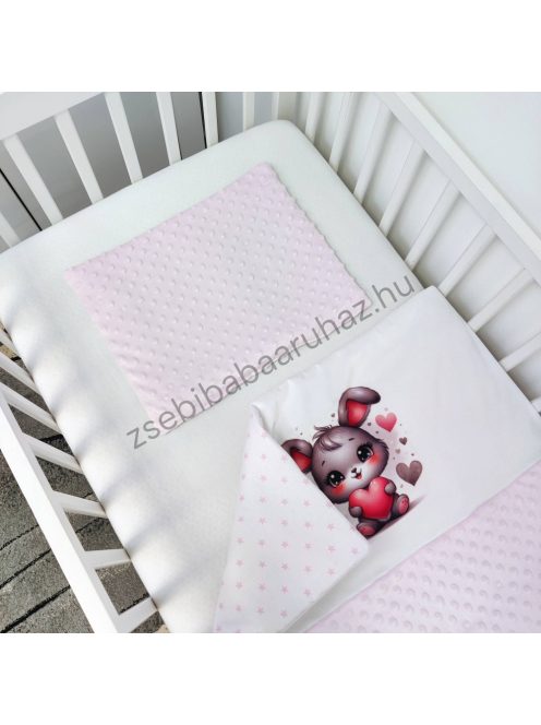 Deluxe Baby 2 részes babaágynemű garnitúra - takaró + párna - világos rózsaszín - szívecskés nyuszi