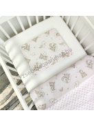 Deluxe Baby 2 részes babaágynemű garnitúra - takaró + párna - Világos rózsaszín - felhőn alvó macikák