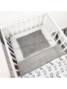 3 részes Minky babaágynemű garnitúra - takaró + párna + fonott rácsvédő - szürke - zebrák lufikkal