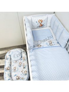  Deluxe Baby babaágynemű garnitúra Extra párnás rácsvédővel - Dreamland Collection - világoskék bébi zsiráf