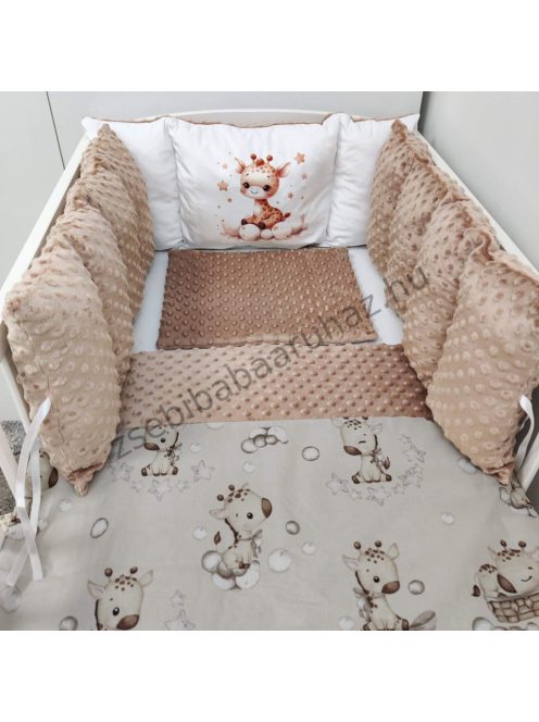Babaágynemű rácsvédővel - Extra párnás - cappuccino bébi zsiráf