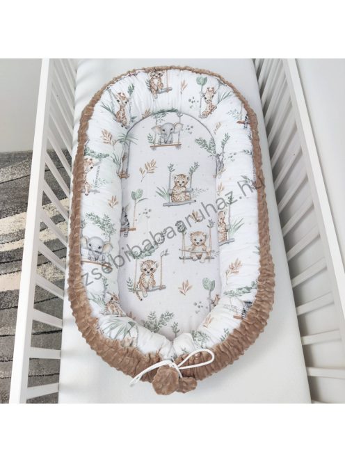 Deluxe Baby többfunkciós babafészek macipárnával - Minky cappuccino - szavanna kölykök