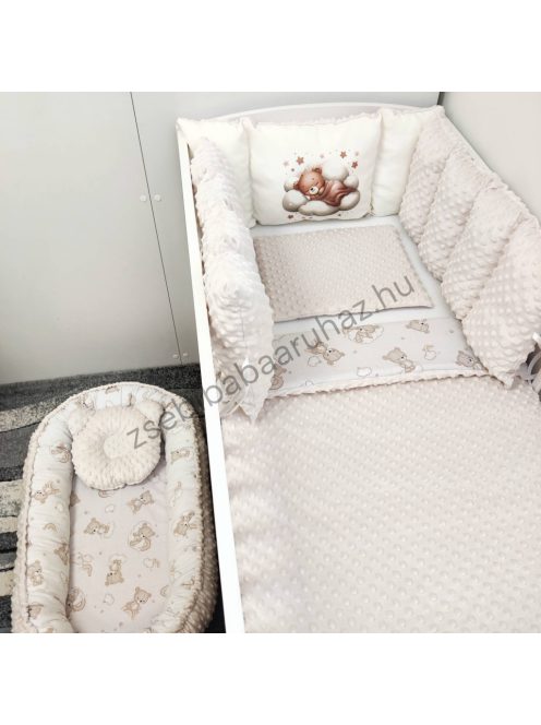 Deluxe Baby babaágynemű garnitúra babafészekkel, Extra párnás rácsvédővel - Dreamland Collection - mogyoró alvó maci