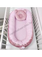 Deluxe Baby babaágynemű garnitúra babafészekkel, hengerpárnás rácsvédővel - mályvarózsa - rózsaszín pillangók