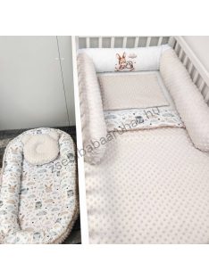  Deluxe Baby babaágynemű garnitúra babafészekkel, hengerpárnás rácsvédővel - mogyoró nyuszi és bagoly