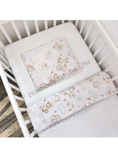   Deluxe Baby 2 részes babaágynemű garnitúra - takaró + párna - Szürke - rózsaszín bébi erdei állatok
