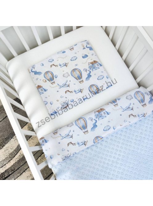 Deluxe Baby 2 részes babaágynemű garnitúra - takaró + párna - világoskék - hőlégballonok