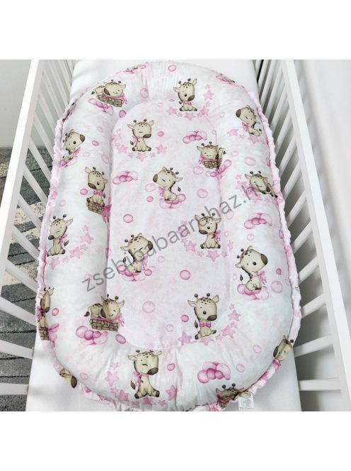 Deluxe Baby babaágynemű garnitúra Extra párnás rácsvédővel - Dreamland Collection - rózsaszín bébi zsiráf