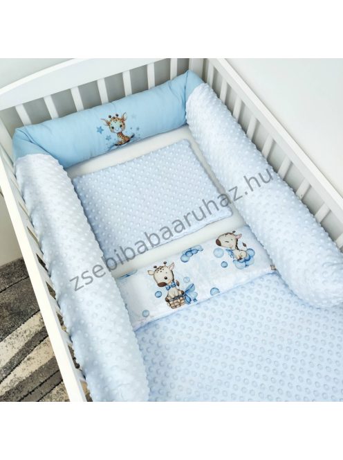 Deluxe Baby babaágynemű garnitúra hengerpárnás rácsvédővel - világoskék bébi zsiráf