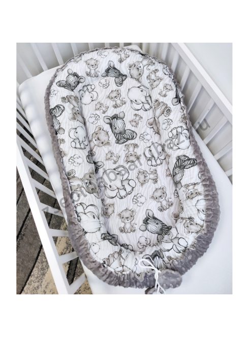 Deluxe Baby babaágynemű garnitúra babafészekkel - 5 részes - grafitszürke - bébi szafari I.