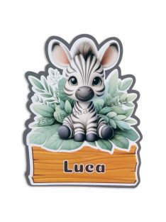 Babaszoba falidekoráció Luca névvel - KIFUTÓ