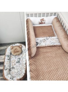   Deluxe Baby babaágynemű garnitúra babafészekkel, hengerpárnás rácsvédővel - cappuccino - bébi szafari - tigris