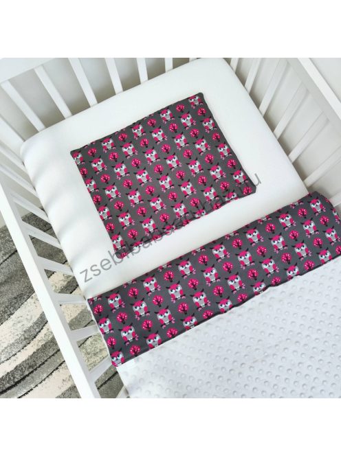 2 részes babaágynemű garnitúra - takaró + párna - szürke - pink baglyocskák