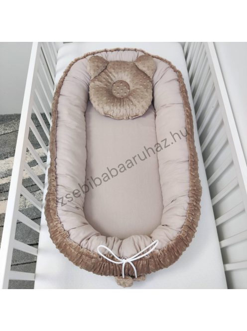 Deluxe Baby többfunkciós babafészek macipárnával - cappuccino