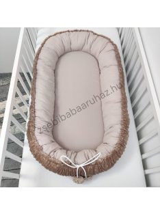   Deluxe Baby többfunkciós babafészek macipárnával - cappuccino